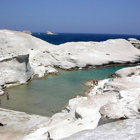 Sarakiniko View Studios Mandrakia Extérieur photo